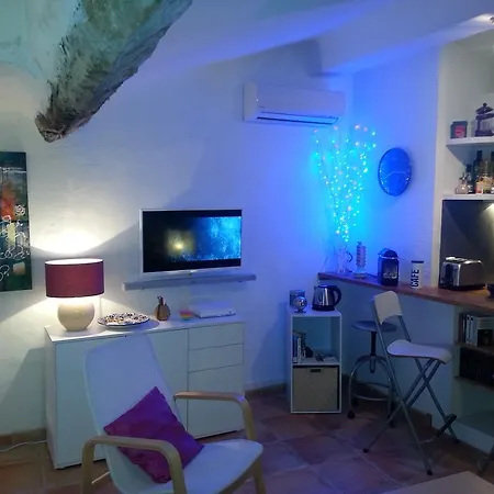 Apartment Suquet26 Cannes